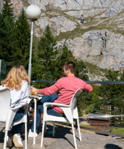 Cafetería Fuente Dé - terraza
